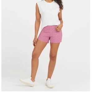 SPANX pink and white 4” sunshine shorts | small